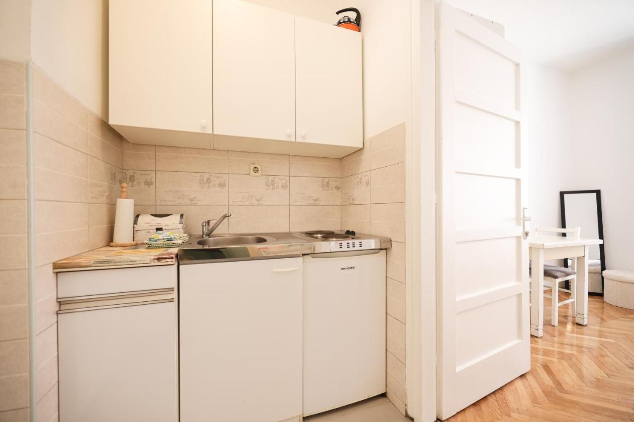 Cozy Studio Apartments In City Centar Stosija زادار المظهر الخارجي الصورة
