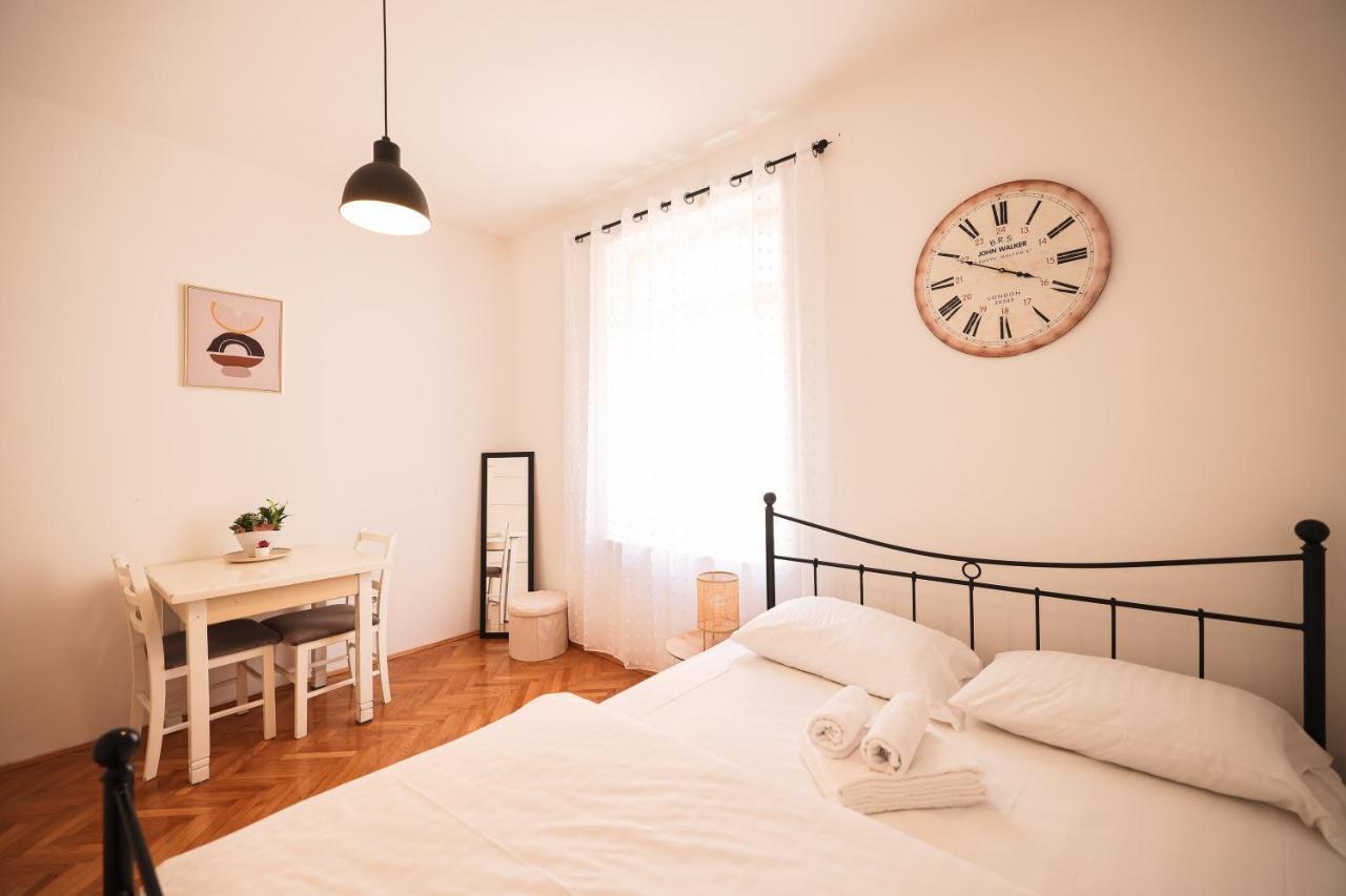 Cozy Studio Apartments In City Centar Stosija زادار المظهر الخارجي الصورة