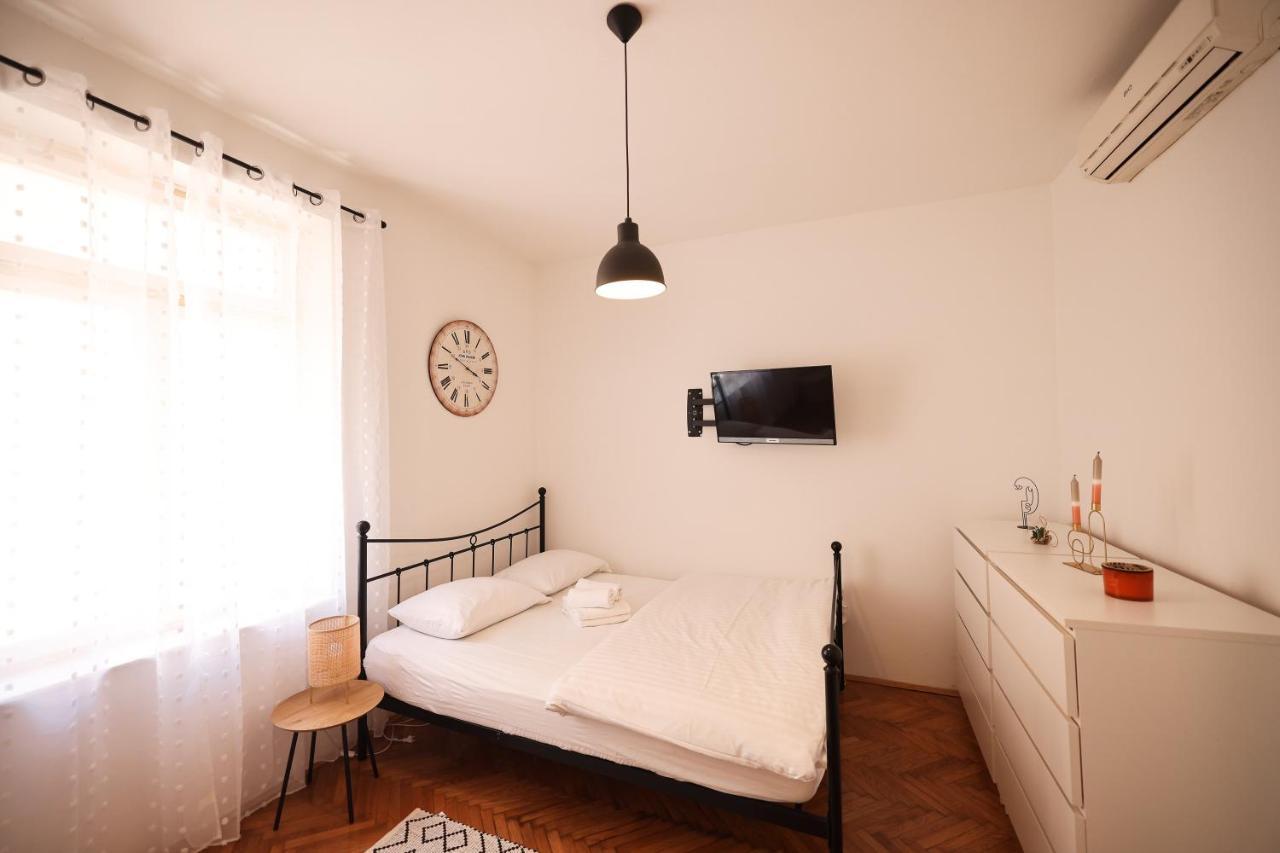 Cozy Studio Apartments In City Centar Stosija زادار المظهر الخارجي الصورة